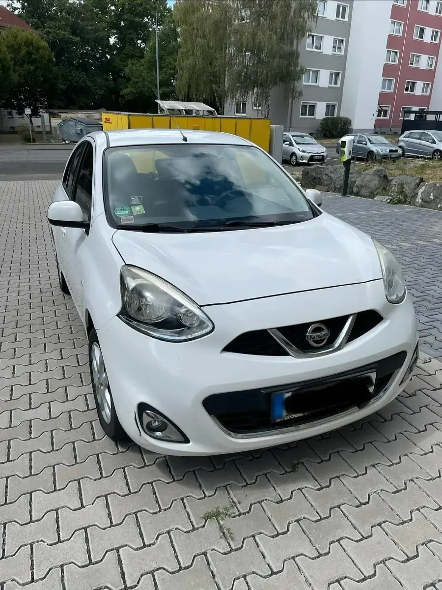 Nissan Micra 2015