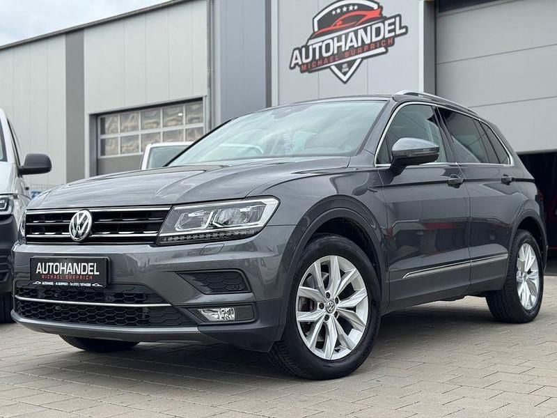 Grau Gebraucht 2018 VW Tiguan Comfortline SUV | 23.900 € (Guter Preis) - Bild 1/4
