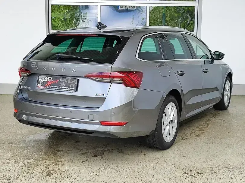 Gebraucht Skoda Octavia Style 110 PS (80 kW) 2022 Graphitegrau metallic Kombi