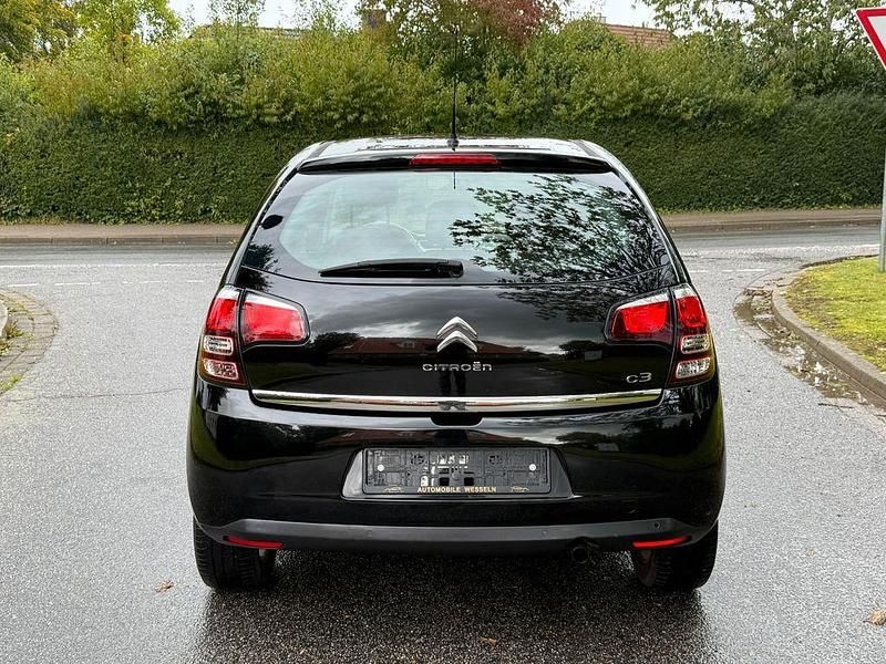 Gebraucht Citroën C3 SELECTION 68 PS (50 kW) 2016 Schwarz Kleinwagen