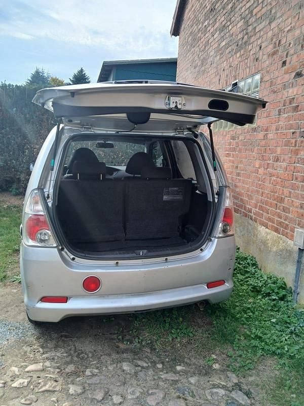 Gebraucht Daihatsu YRV 73 PS (53 kW) 2005 Grau Van / Kleinbus