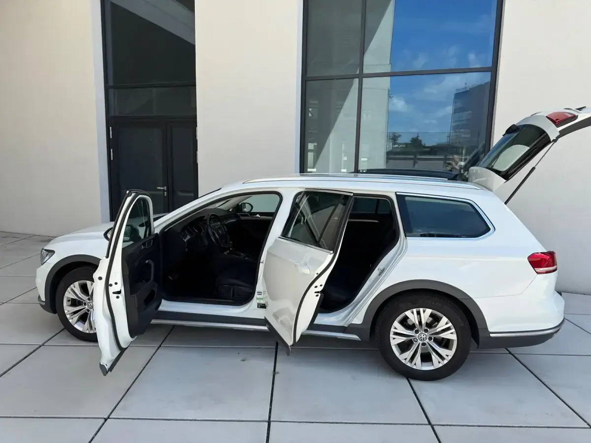 Gebraucht VW Passat Alltrack 190 PS (139 kW) 2016 Weiß Kombi