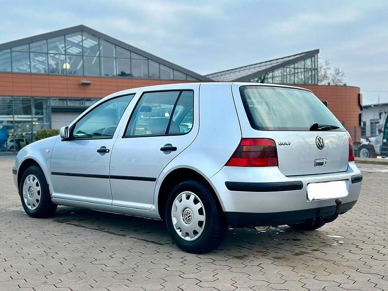 Gebraucht VW Golf IV 75 PS (55 kW) 2001 Silber Limousine