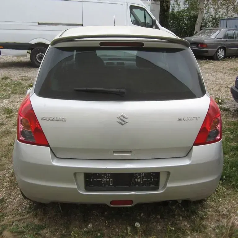 Occasion Suzuki Swift 92 ch (67 kW) 2009 Argent Citadine
