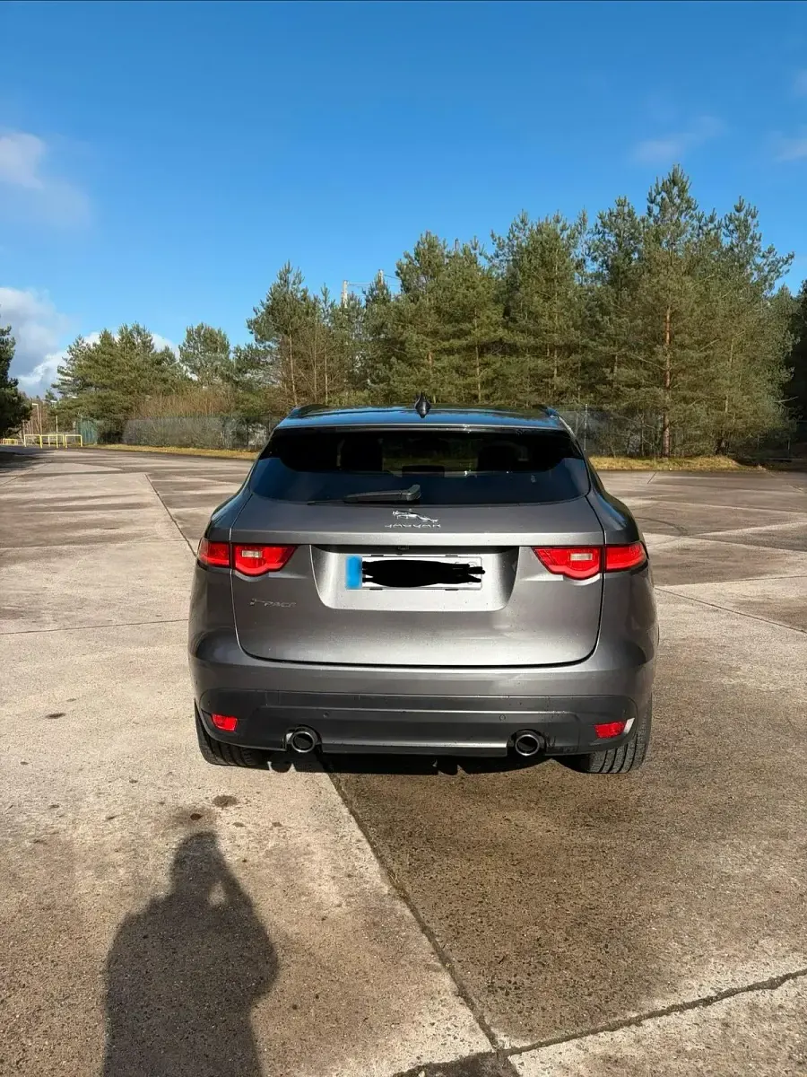 Gebraucht Jaguar F-Pace 300 PS (220 kW) 2017 Grau SUV