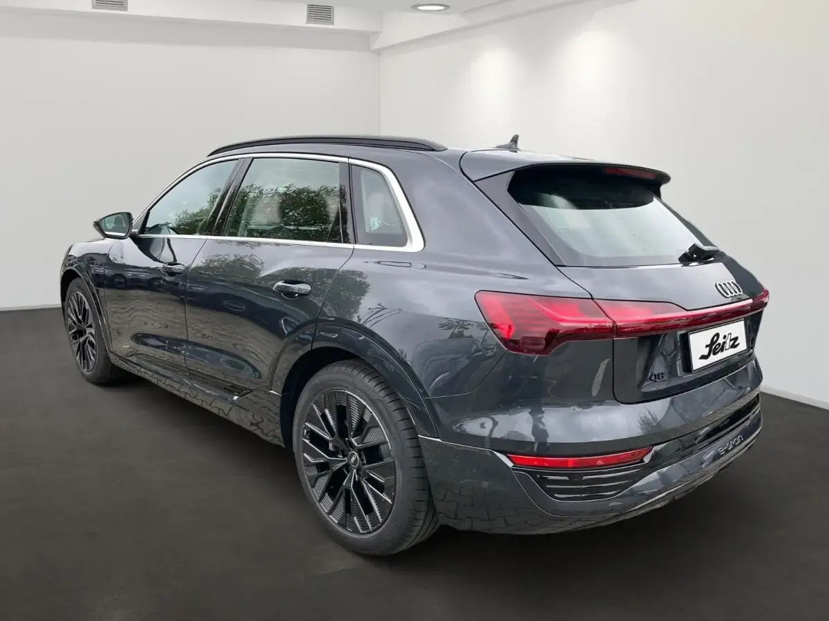 Brugt Audi Q8 e-tron Advanced Plus 300 kW (408 HK) 2024 Grå SUV
