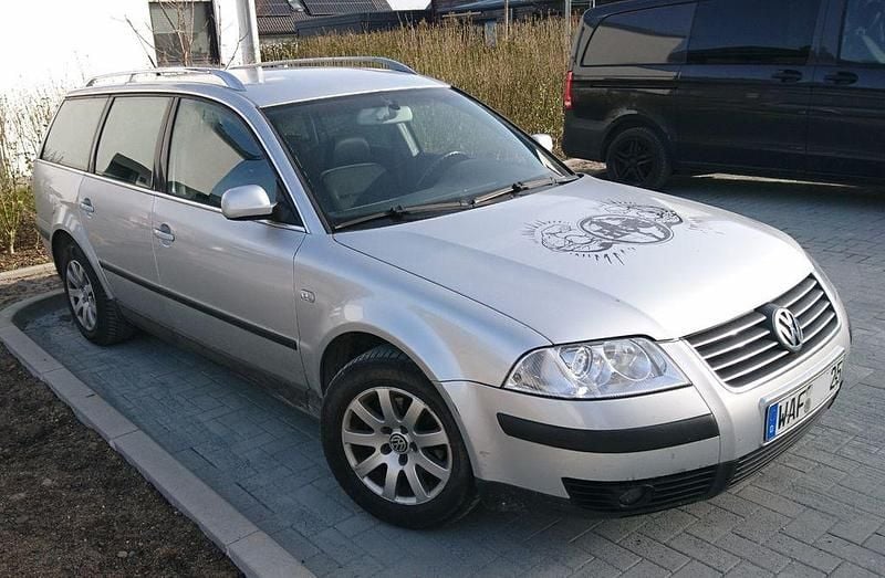 Gebraucht VW Passat 101 PS (74 kW) 2005 Silber Kombi