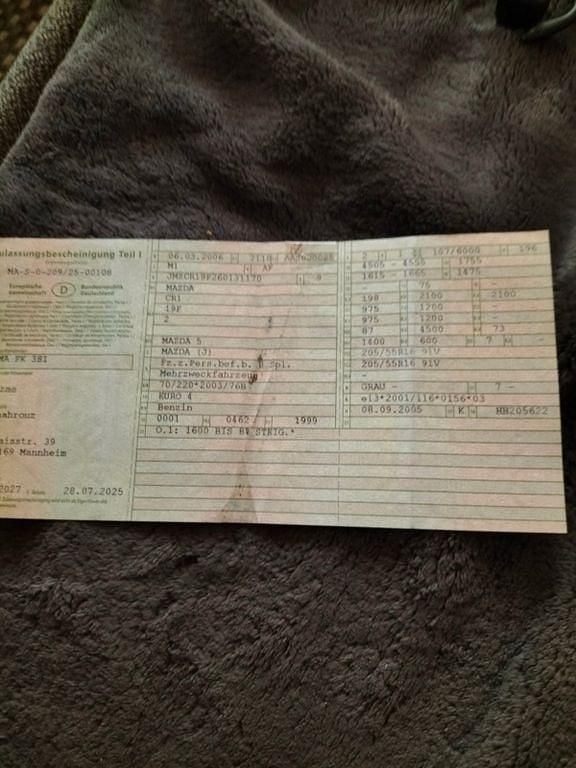 Gebraucht Mazda 5 Exclusive 116 PS (85 kW) 2006 Grau Van / Kleinbus