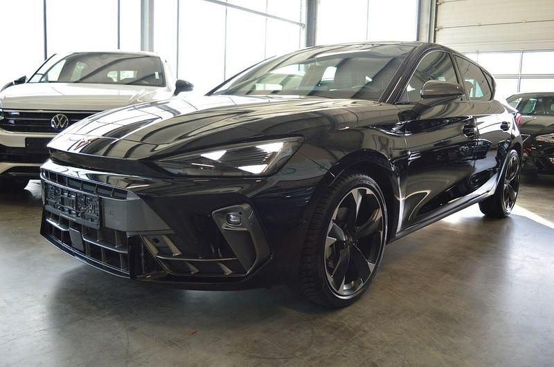 Schwarz Gebraucht 2025 Cupra Leon Limousine | 29.990 € (Guter Preis) - Bild 1/4