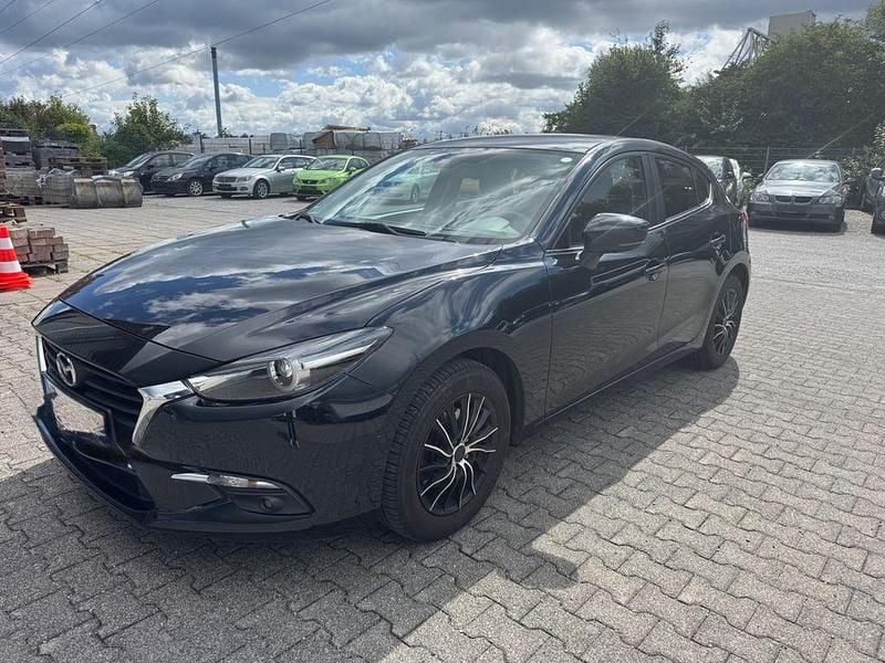 Schwarz Gebraucht 2017 Mazda 3 Exclusive-Line Limousine | 9.990 € (Superpreis) - Bild 1/4