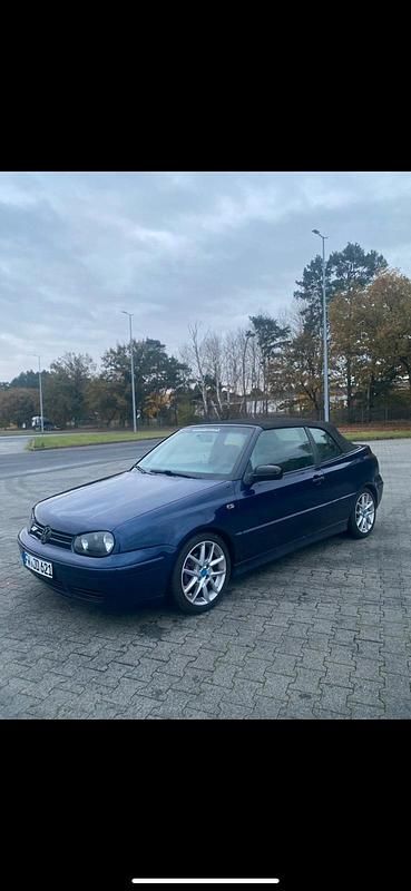 Gebraucht VW Golf Cabriolet 75 PS (55 kW) 1997 Blau Cabrio