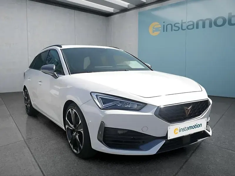 Gebraucht Cupra Leon 300 PS (220 kW) 2023 Weiß Kombi