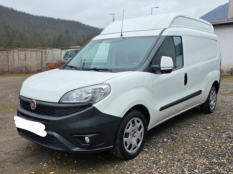 Gebraucht Fiat Doblò 101 PS (74 kW) 2016 Weiß Van / Kleinbus