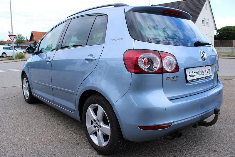 Gebraucht VW Golf VI 140 PS (102 kW) 2010 Blau Kleinwagen