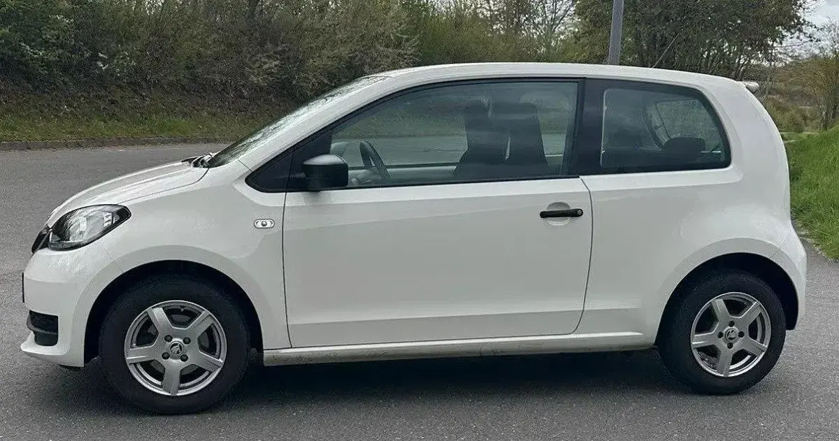 Używany Skoda Citigo 60 KM (44 kW) 2018 Biały Hatchback