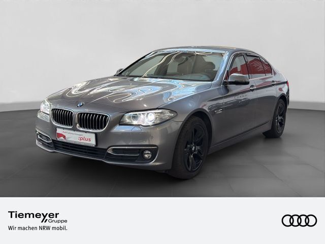 Grau Gebraucht 2016 BMW 520 Luxury Line Limousine | 23.480 € (Teuer) - Bild 1/1