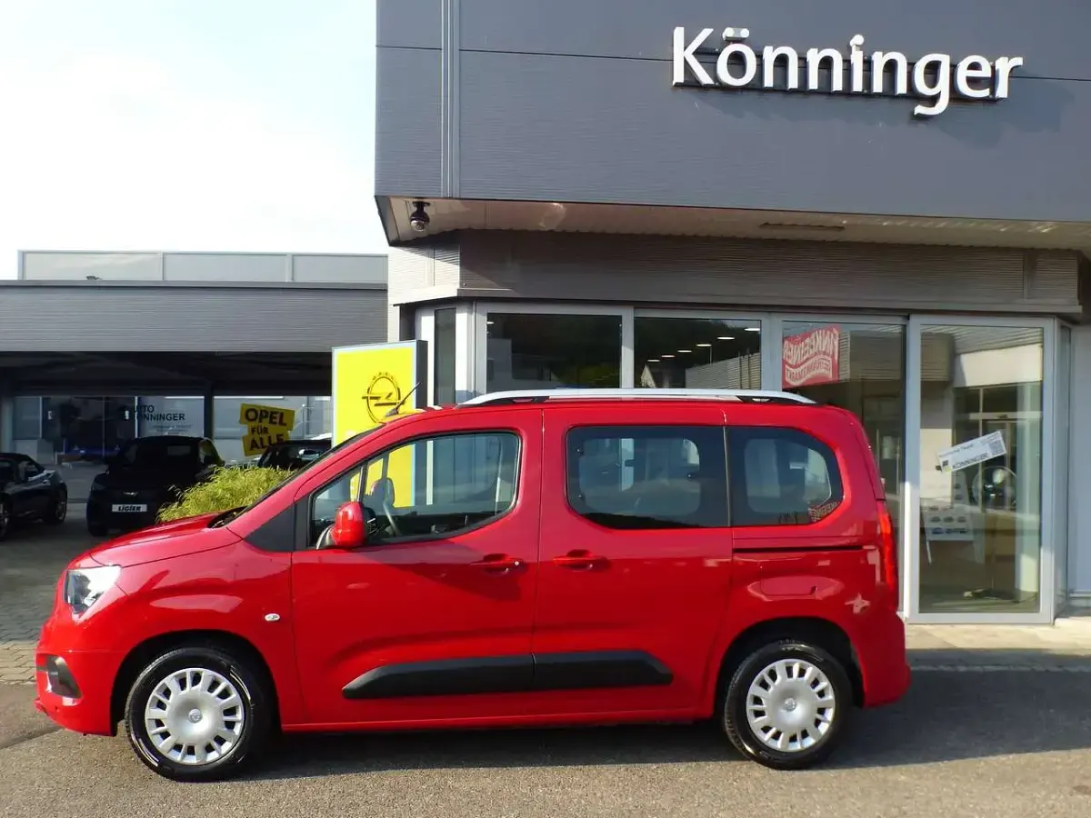 Gebraucht Opel Combo Life Edition 131 PS (96 kW) 2019 Rubin rot Van / Kleinbus