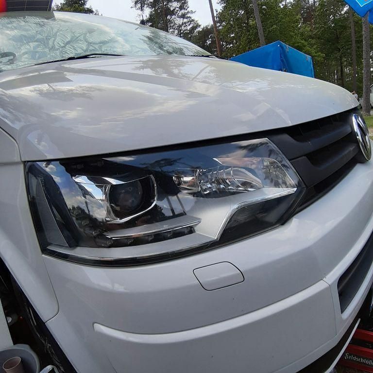 Gebraucht VW T5 Edition 179 PS (131 kW) 2012 Weiß Van