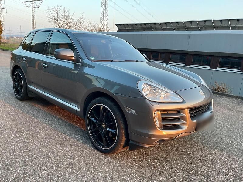 Gebraucht Porsche Cayenne 239 PS (175 kW) 2010 Grau SUV