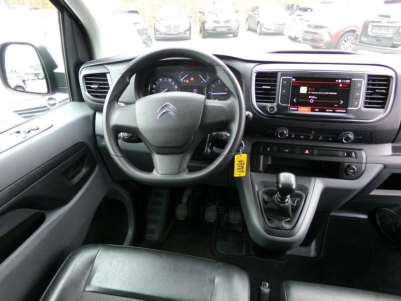 Second-hand Citroën Jumpy 102 CP (75 kW) 2021 Gri Monovolum