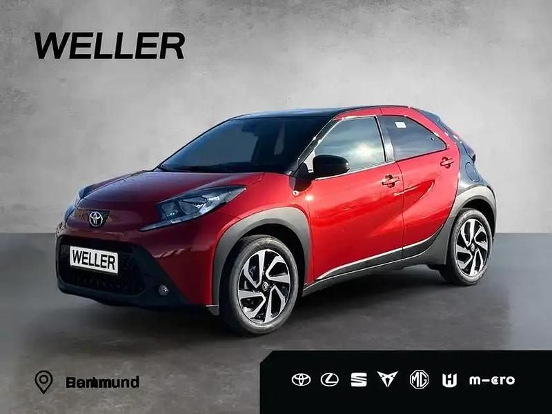 Rot Neu 2025 Toyota Aygo Team Kleinwagen | 16.970 € - Bild 1/3