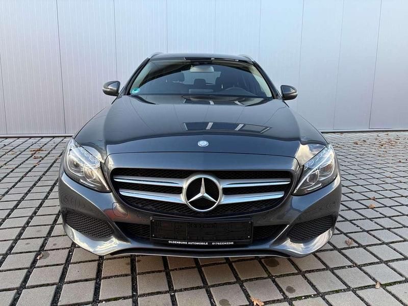Gebraucht Mercedes C250 204 PS (150 kW) 2015 Grau Kombi