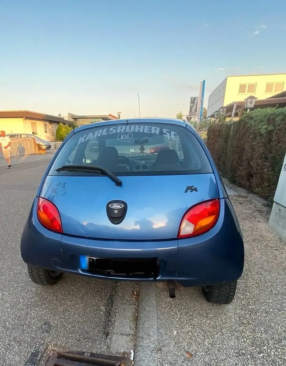Gebraucht Ford Ka 69 PS (50 kW) 2005 Blau Kleinwagen