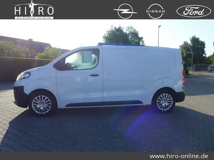 Kaolin weiß Gebraucht 2023 Opel Vivaro Edition Van | 23.990 € (Fairer Preis) - Bild 1/4