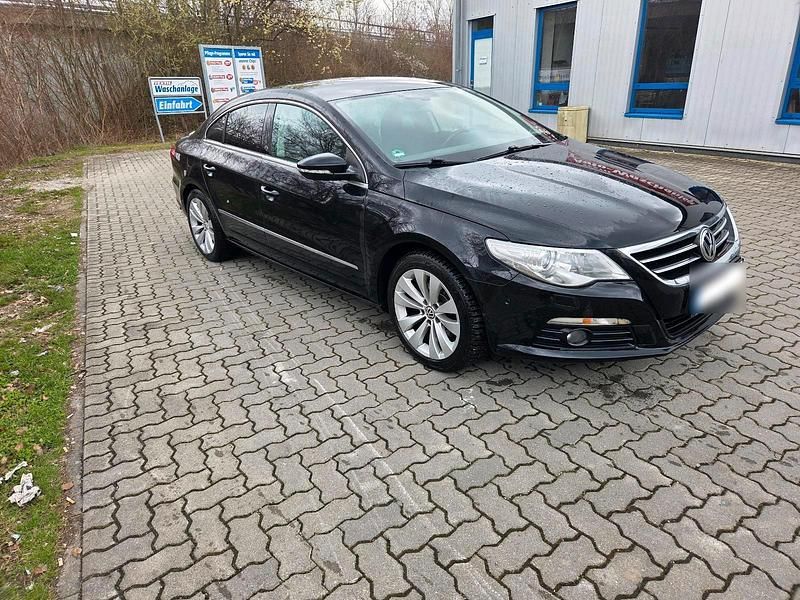 Gebraucht VW Passat 170 PS (125 kW) 2011 Schwarz Coupé