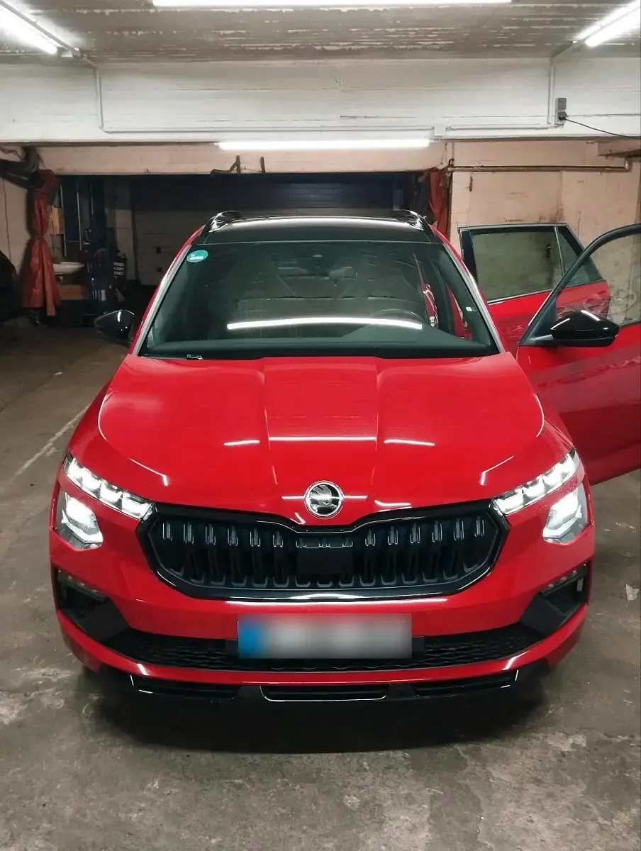 Gebraucht Skoda Kamiq 150 PS (110 kW) 2024 Rot SUV