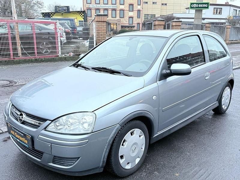 Grau Gebraucht 2006 Opel Corsa Limousine | 2.980 € (Superpreis) - Bild 1/4