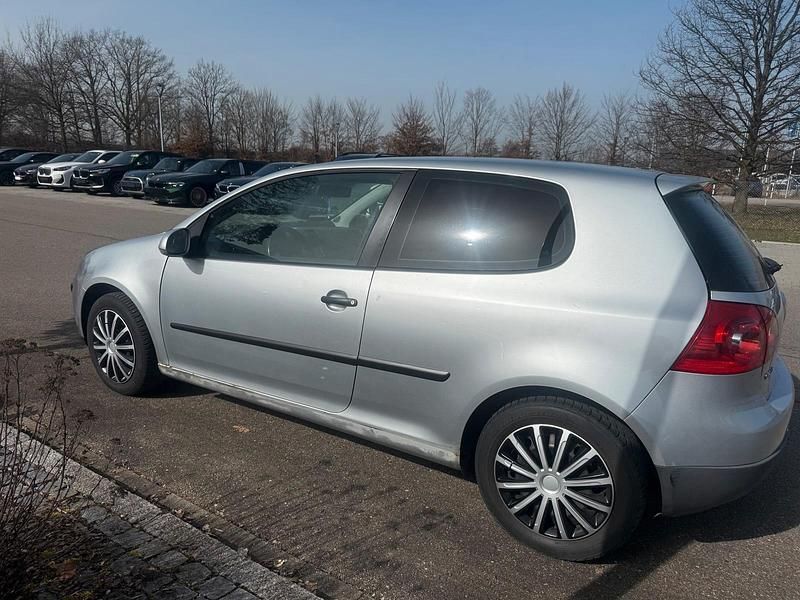 Gebraucht VW Golf IV 75 PS (55 kW) 2005 Kleinwagen