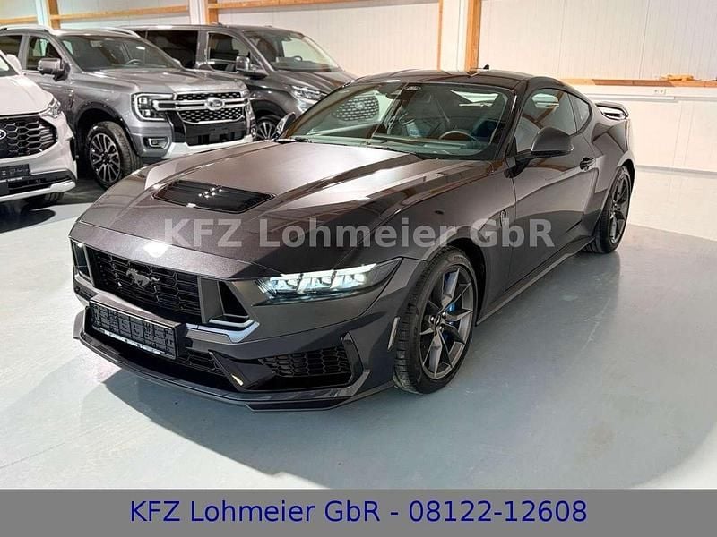 Dark matter grey metallic Neu 2025 Ford Mustang Dark Horse Coupé | 74.990 € (Teuer) - Bild 1/4