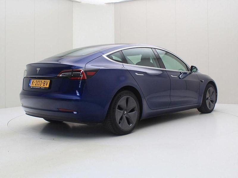 Gebraucht Tesla Model 3 Standard Range 225 kW (306 PS) 2020 Blau Limousine