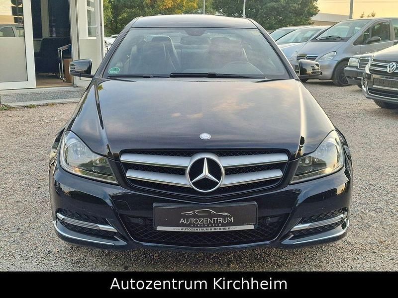 Gebraucht Mercedes C200 184 PS (135 kW) 2013 Schwarz Coupé