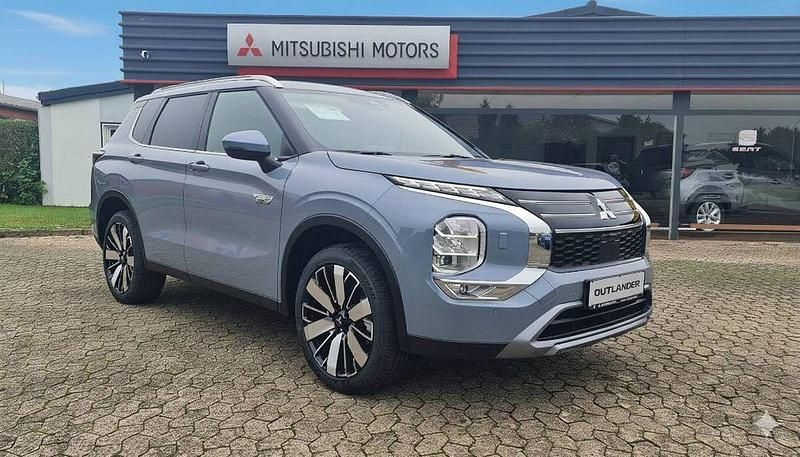 Grau Neu 2025 Mitsubishi Outlander P-HEV Edition SUV | 49.950 € (Guter Preis) - Bild 1/4
