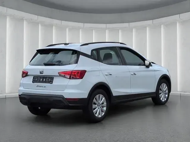 Gebraucht Seat Arona Style 110 PS (80 kW) 2024 Weiss SUV