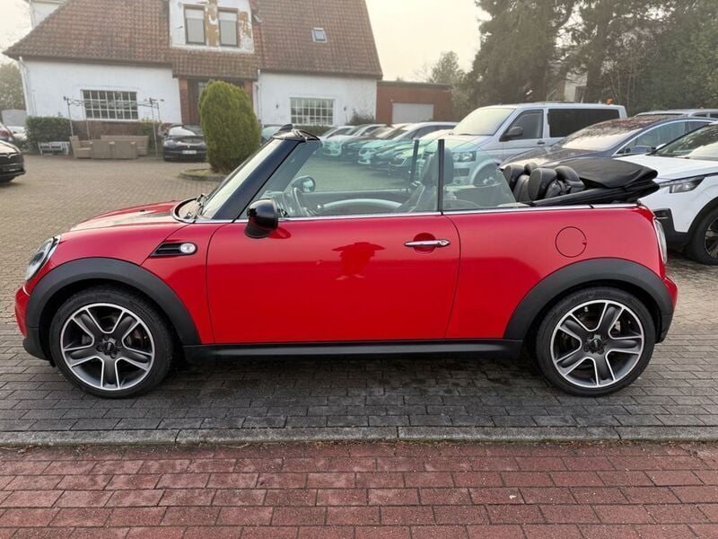 Rot Gebraucht 2013 Mini Cooper Cabriolet Chili Cabrio | 8.800 € (Fairer Preis) - Bild 1/4