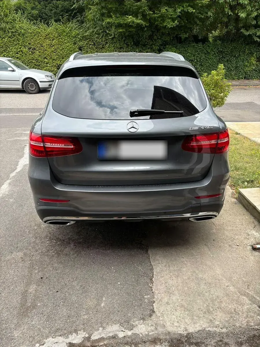 Gebraucht Mercedes GLC220 AMG line 170 PS (125 kW) 2015 Grau SUV
