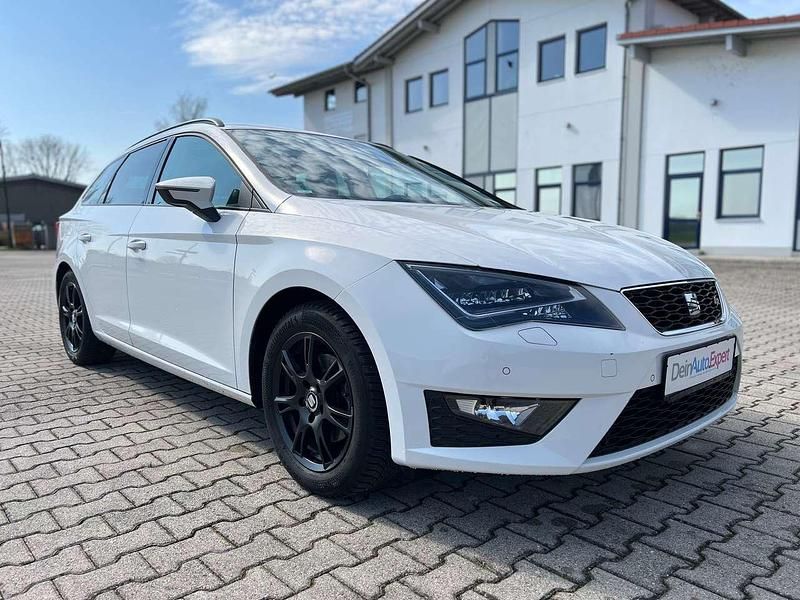 Gebraucht Seat Leon ST FR 150 PS (110 kW) 2015 "candy" weiss Kombi