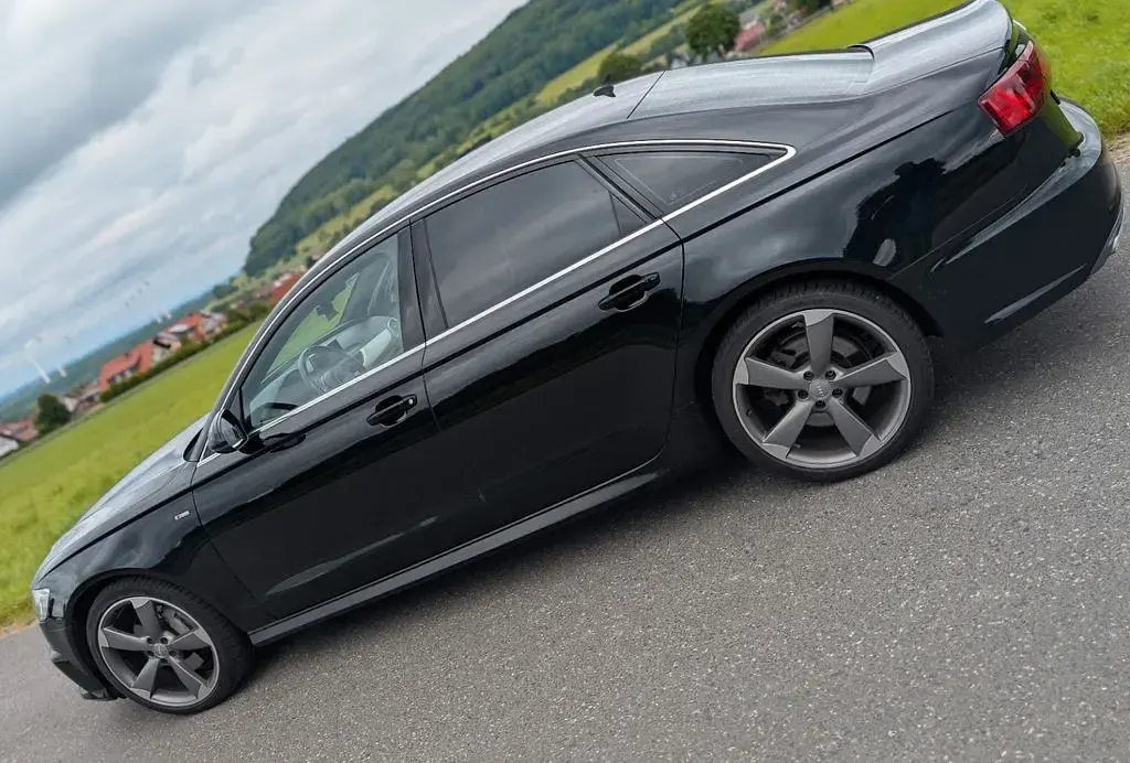 Gebraucht Audi A6 218 PS (160 kW) 2015 Schwarz Limousine