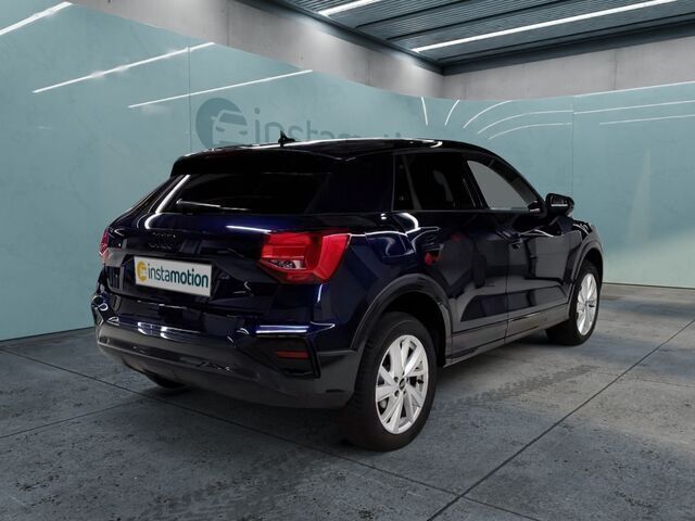 Gebraucht Audi Q2 Comfort 116 PS (85 kW) 2024 Blau SUV