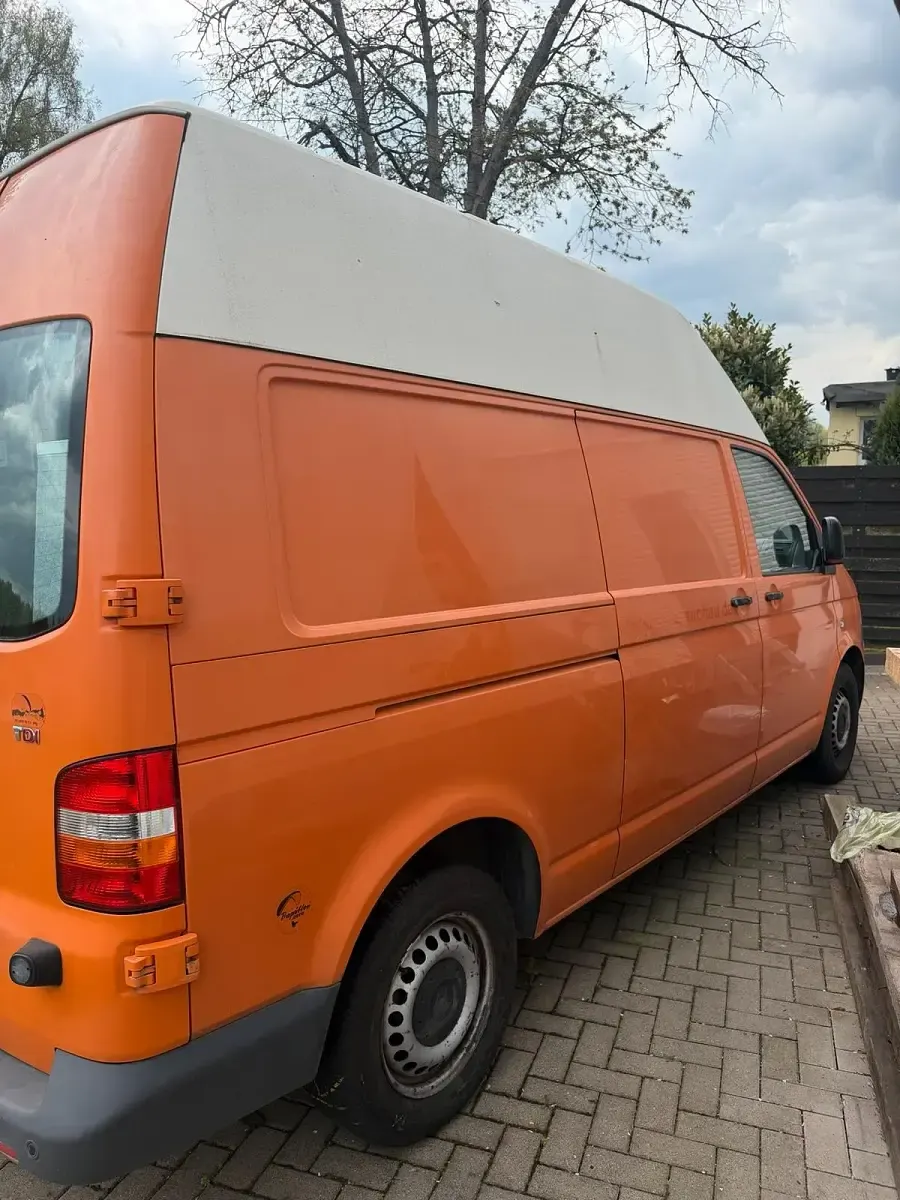 Usado VW Transporter 130 HP (95 kW) 2009 Laranja Van