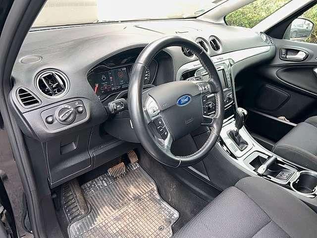 Gebraucht Ford S-MAX Titanium 163 PS (119 kW) 2015 Van / Kleinbus