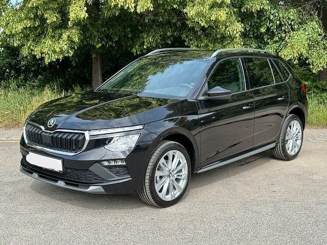Gebraucht Skoda Kamiq Selection 150 PS (110 kW) 2024 Rot velvet mit schwarz magic SUV