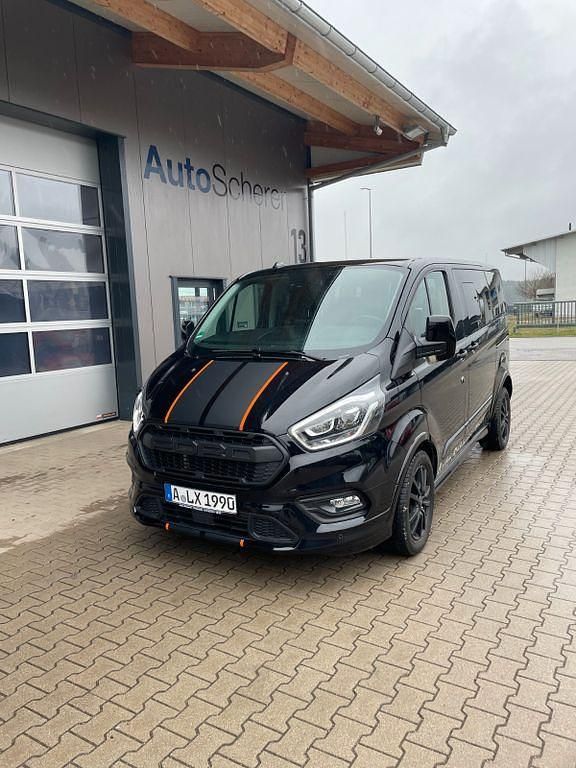 Schwarz Gebraucht 2022 Ford Tourneo Kombi | 43.900 € (Teuer) - Bild 1/4