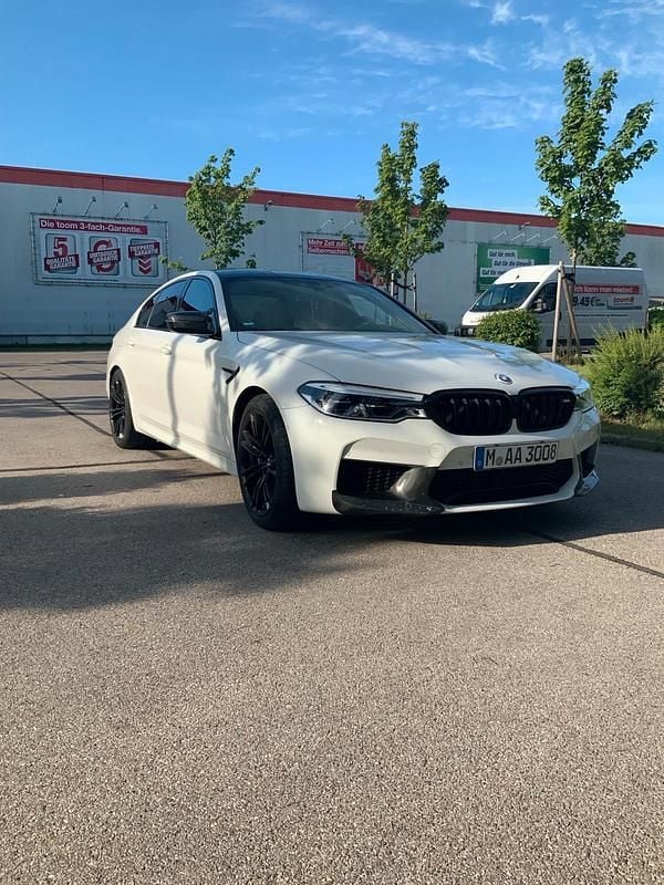 Weiß Gebraucht 2019 BMW M5 Competition Edition Limousine | 59.000 € (Superpreis) - Bild 1/4