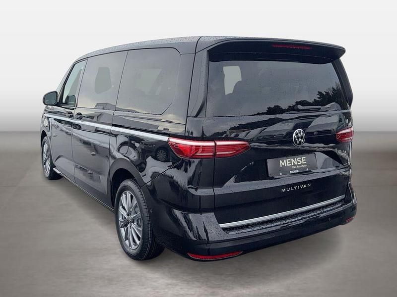 Nouvelle VW Multivan Style 150 ch (110 kW) 2026 Noir Monospace