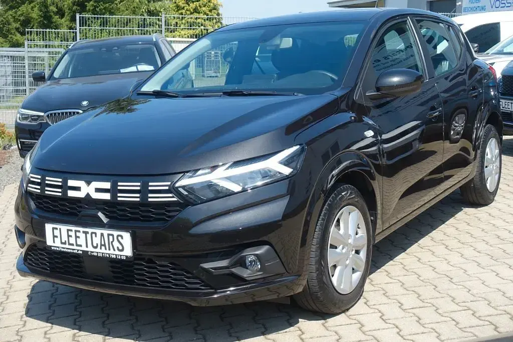 Gebraucht Dacia Sandero Expression 91 PS (66 kW) 2023 Schwarz Limousine