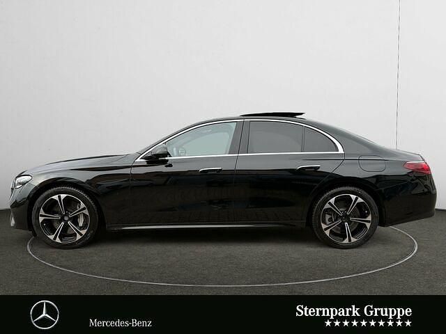 Gebraucht Mercedes E400 Avantgarde 252 PS (185 kW) 2023 Lack obsidianschwarz Limousine
